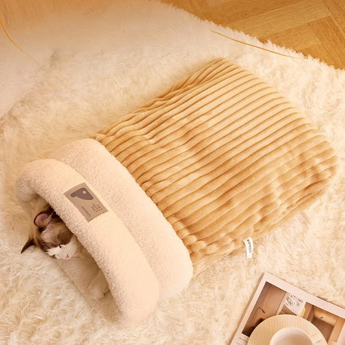 Furlumo™ Plush Cat Sleeping Bag