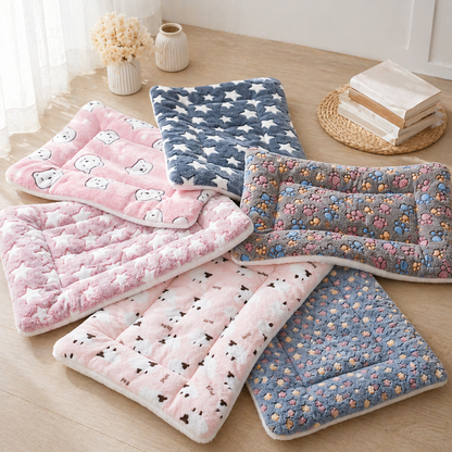 Furlumo™ Cozy Flannel Pet Bed